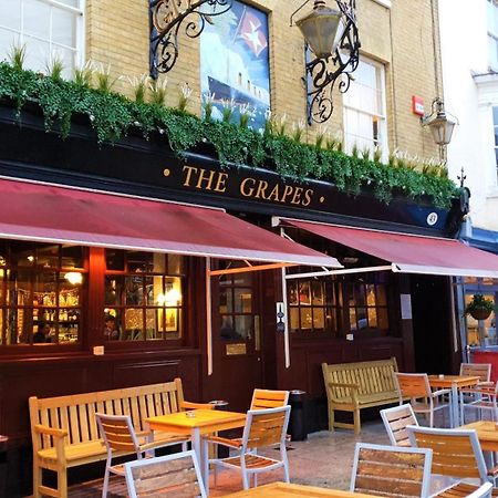 The Grapes Pub Hotel Southampton Luaran gambar